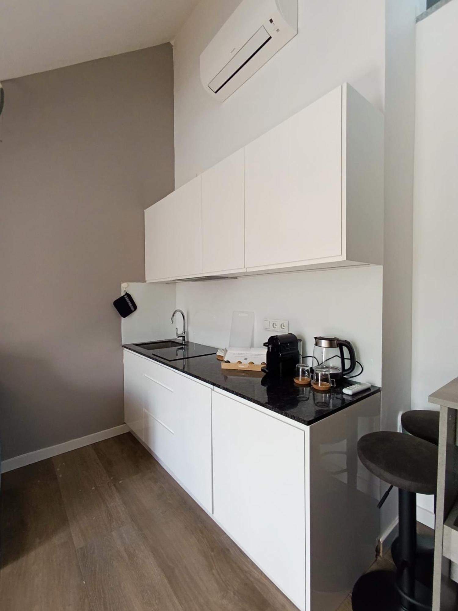 Bossa City Design Apartments เวียนนา ภายนอก รูปภาพ